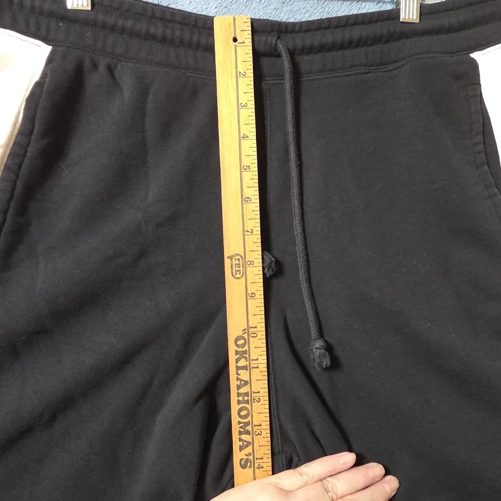 Nike Air Jordan Jumpman XL Men’s Fleece Shorts Black White DA7204-010